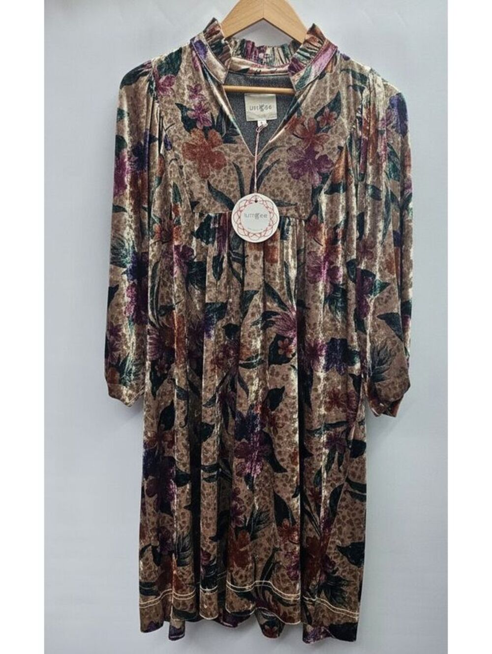 Umgee Floral Velvet Midi Dress with 3/4 Sleeves in Medium
